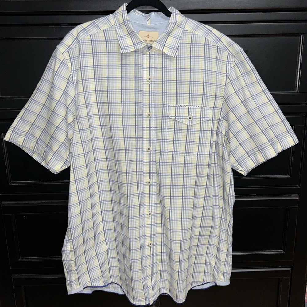 Tommy Bahama Men's size M Plaid Island Crafted Short Sleeve Button Down - Picture 1 of 7